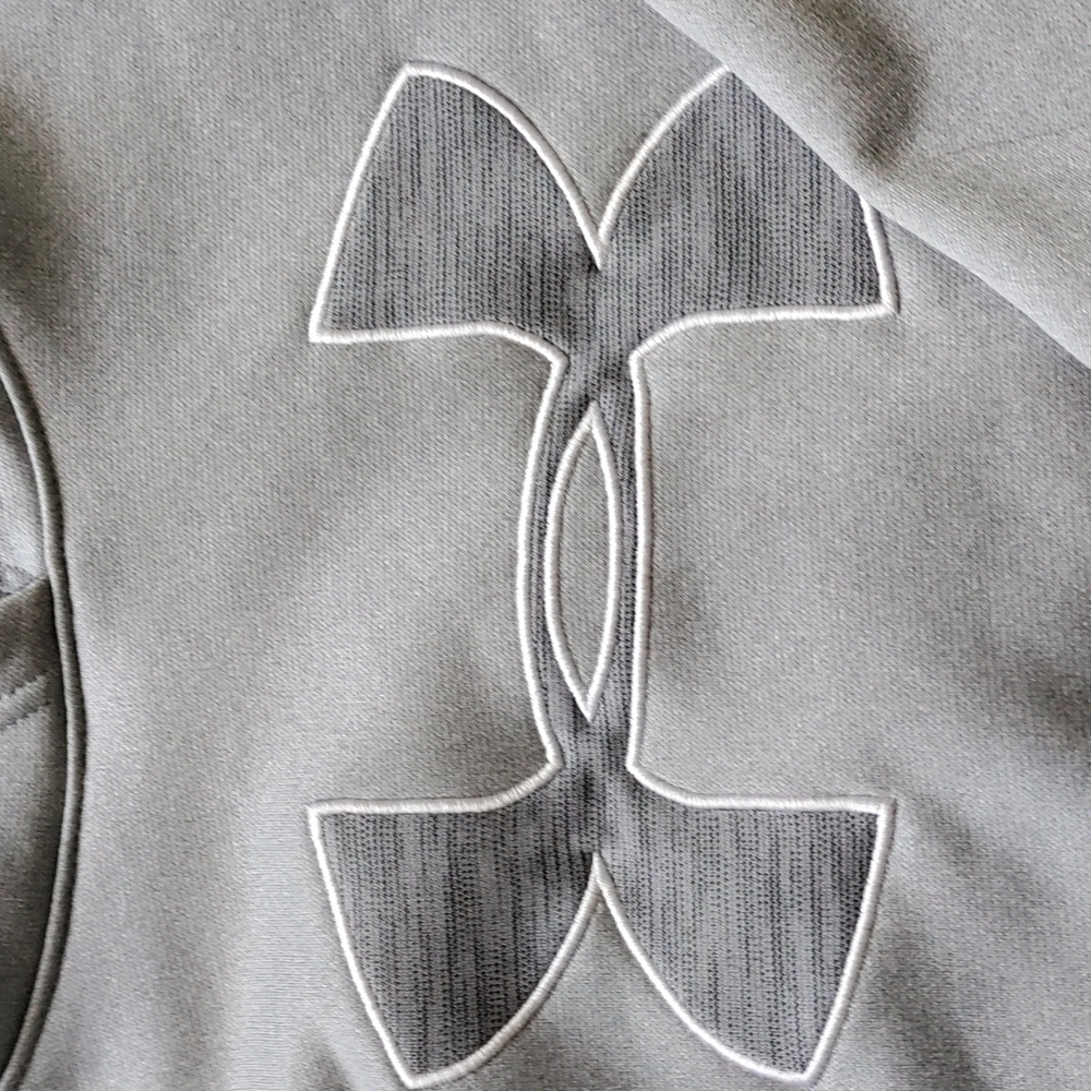 Sweater - Picture 2 of 3